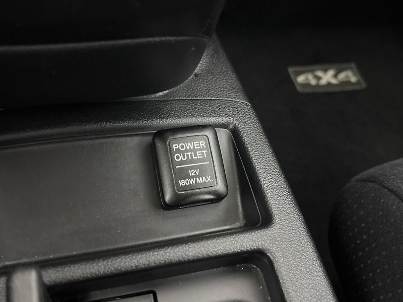 Honda CR-V Comfort 4x4 - fotka 25 z 29