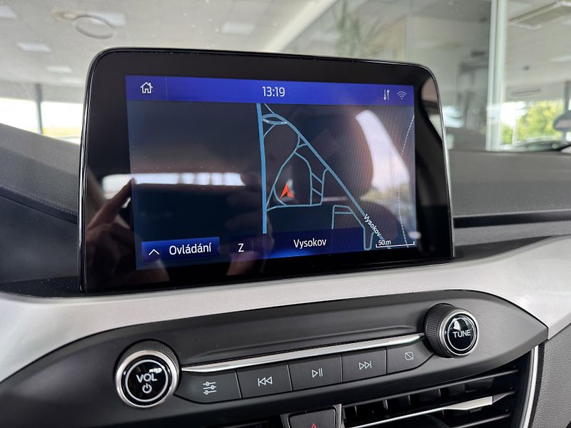 Ford Focus 1,5TDCi 88kW*Navi*Vyhř.Volant - fotka 19 z 32