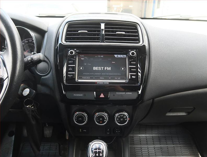 Mitsubishi ASX (2018) 1.6 MIVEC, Serv.kniha, Navi - fotka 12 z 17