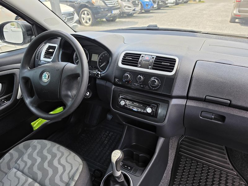 Škoda Fabia 1.2 LPG TZ  - fotka 19 z 22