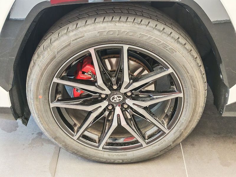 Toyota RAV4 2.5 Hybrid GR Sport 4WD e-CVT - fotka 8 z 47