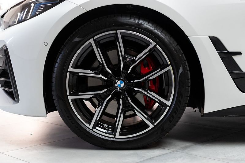 BMW Řada 4 420d xD ///M*ZÁRUKA*N.TOPENÍ* - fotka 36 z 43