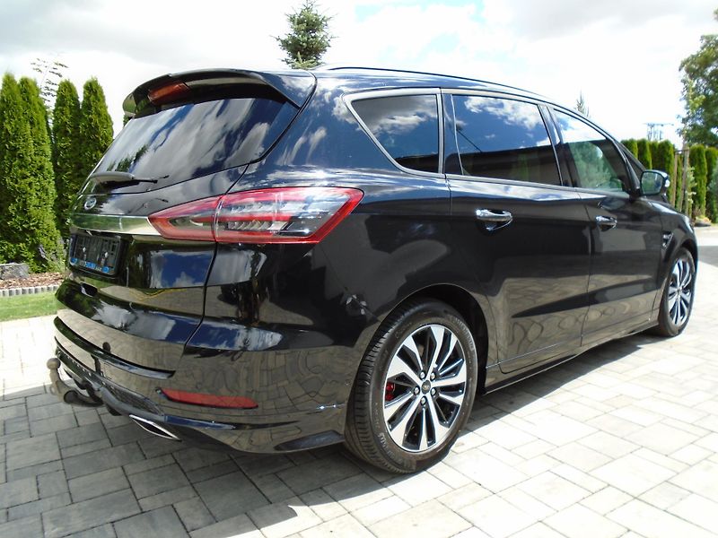Ford S-MAX 2.0EcoBlue140kW 8AT ST-Line 7m - fotka 4 z 48