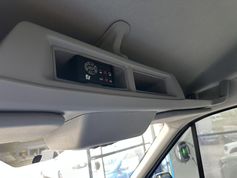 Ford Transit Trend 350 L3 2.0EB 130k 6-míst - fotka 24 z 25