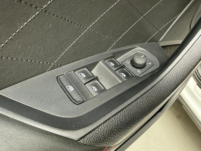 Škoda Kodiaq 2.0 TSI 180 kW RS 4x4 DSG - fotka 10 z 14