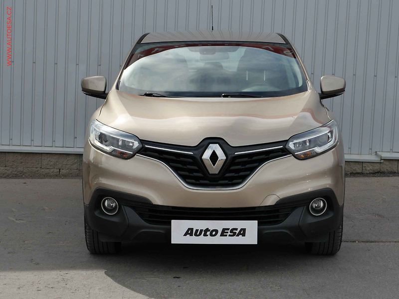 Renault Kadjar (2016) 1.2TCe, ČR, AC, tempo, park - fotka 2 z 18