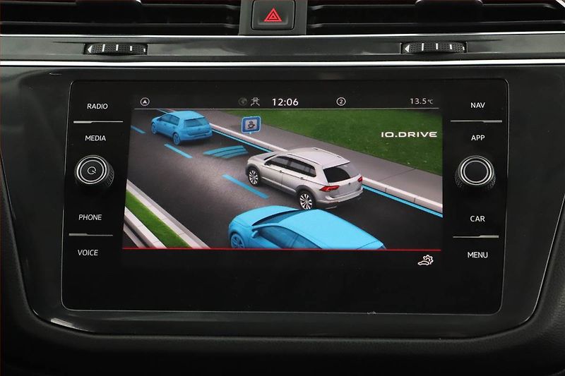 Volkswagen Tiguan Allspace (2023) Elegance 1.5 TSI - fotka 15 z 19