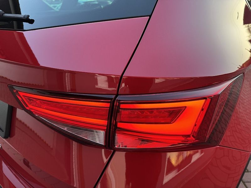 Seat Ateca (2019) 1.5TSi Full LED Navi Kamera - fotka 38 z 48