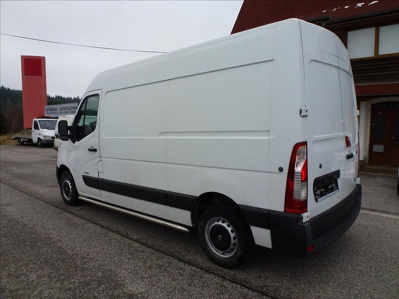 Renault Master 2,3 DCI L2H2 6 rychlostní - fotka 13 z 50