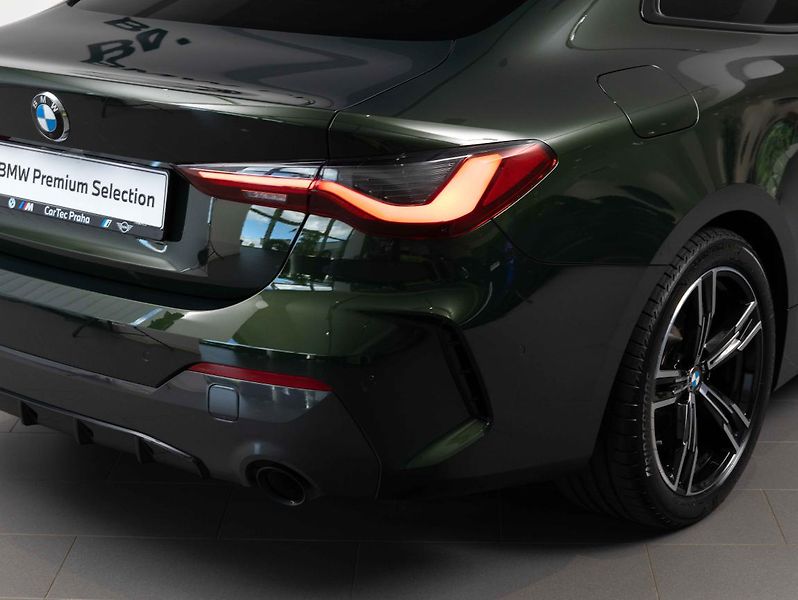 BMW Řada 4 420i Coupé Coupé - fotka 9 z 21