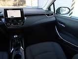 Toyota Corolla (2023) Comfort 1.5 VVT-i, ČR,1.maj - náhled 8
