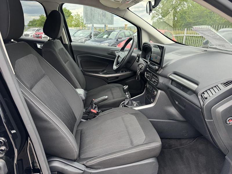 Ford EcoSport (2018) 1.0 92KW 1.Majitel REZERVACE! - fotka 34 z 37