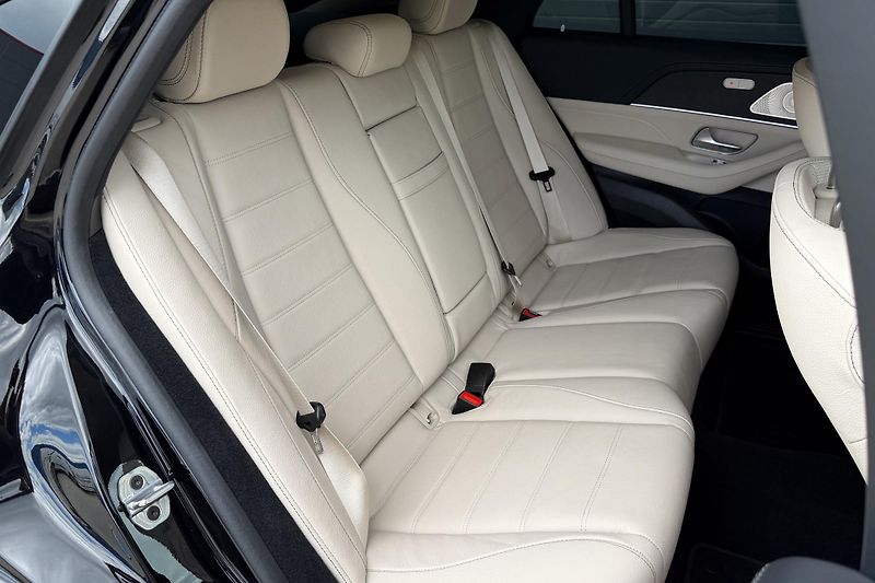 Mercedes-Benz GLE (2025) GLE 450d Coupe 4Matic AMG Line - fotka 50 z 60