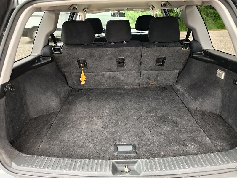 Mitsubishi Lancer (2005) 2.0 16v 100kw - fotka 24 z 45