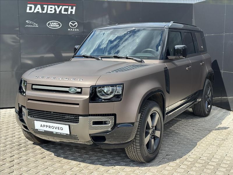 Land Rover Defender 3,0 110 D300 X-DYN. HSE ZÁRUKA - fotka 3 z 40