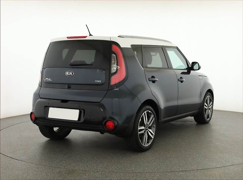 Kia Soul (2016) 1.6 CRDI, Tempomat - fotka 5 z 16