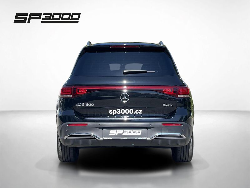 Mercedes-Benz EQB 300 4Matic - fotka 4 z 33