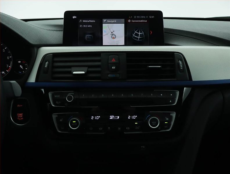BMW Řada 4 (2020) M Paket 430i xDrive - fotka 12 z 18