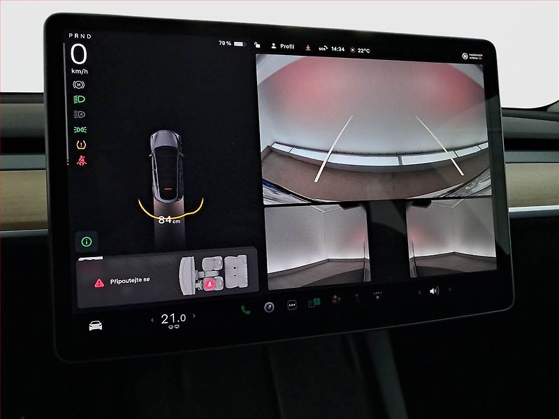 Tesla Model Y (2022) Long Range AWD 79kWh, SoH 91% - fotka 22 z 23
