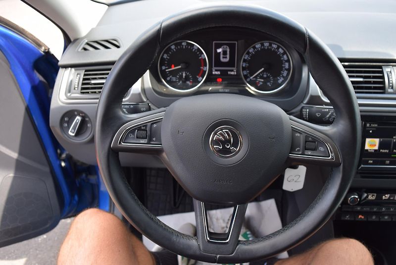 Škoda Rapid (2016) 1.2TSI 81kw AMBIT JOY XEN NAVI - fotka 27 z 49