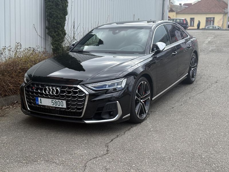 Audi S8 4.0 TFSI quattro - fotografie inzerátu