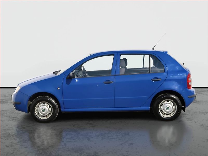 Škoda Fabia (2002) 1.0, Tažné, pěkný stav - fotka 3 z 13