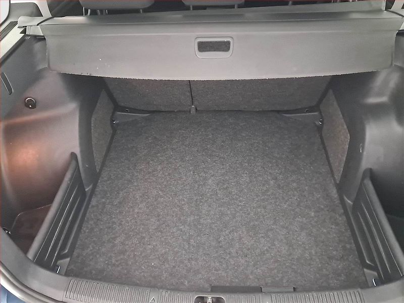 Škoda Fabia (2008) 1.6 16V, Serv.kniha, Tempomat - fotka 14 z 17