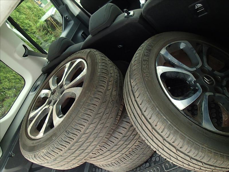 Citroën Berlingo 1,5 ČR, TAŽNÉ - fotka 42 z 45