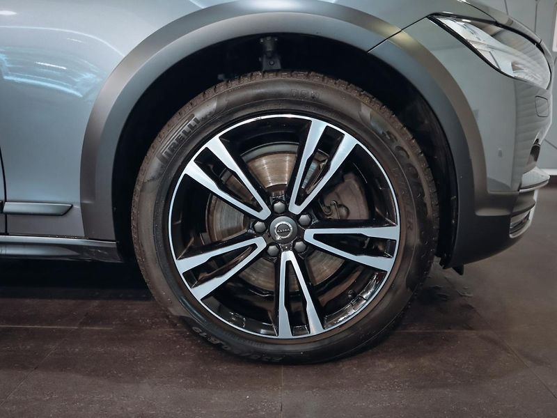 Volvo V90 D5 Cross Country 173 kW - fotka 26 z 26