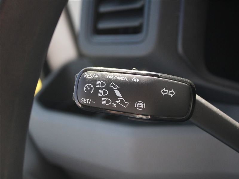 Volkswagen Crafter 2,0 TDi 103kW XDR 1.maj.188tkm - fotka 17 z 20