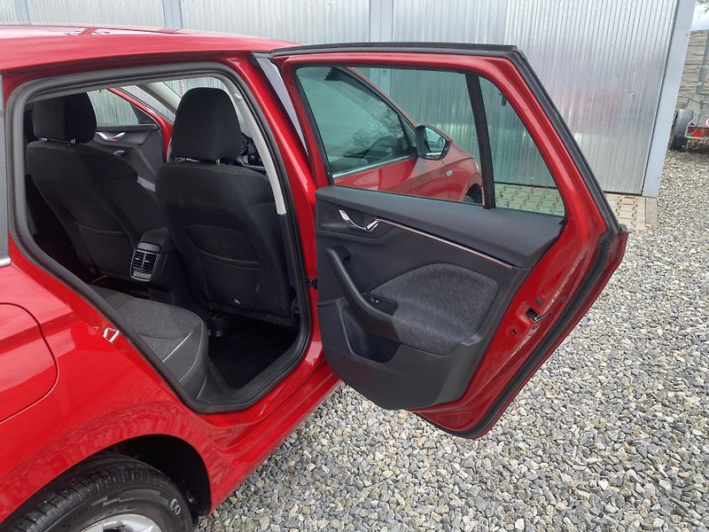 Škoda Scala 1.0i G-TEC STYLE CZ DPH LED 1A - fotka 116 z 156