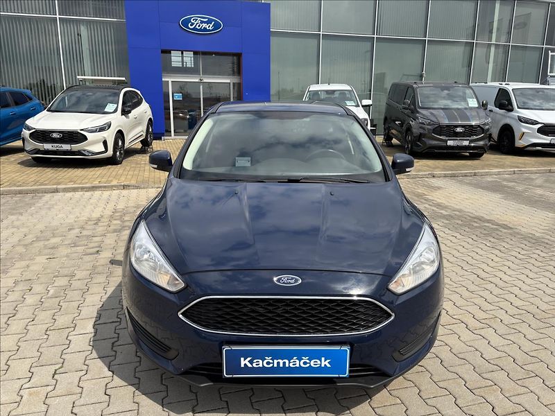 Ford Focus 1,6 Duratec Ti-VCT 77kW Trend - fotka 8 z 33