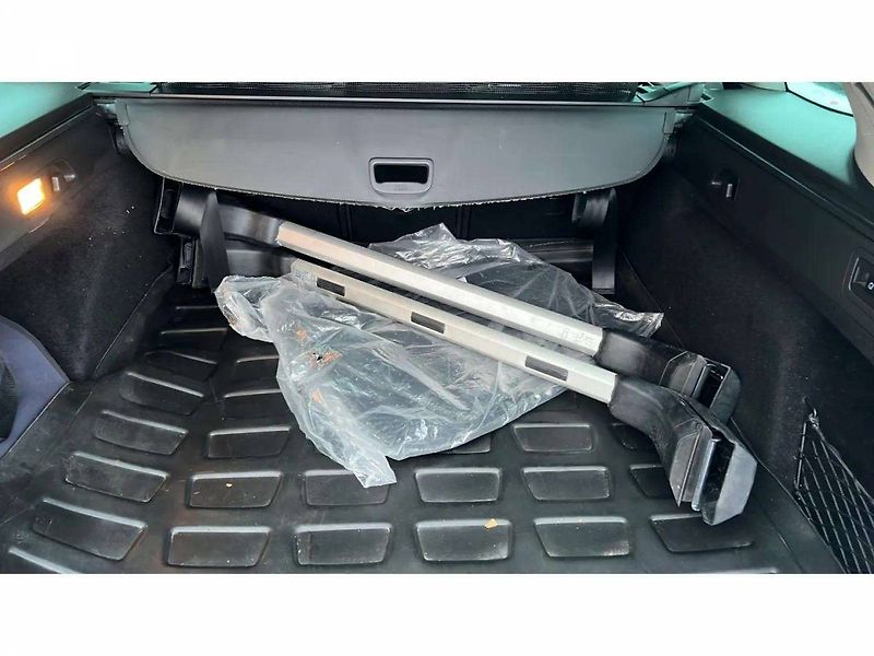 Opel Insignia Sports Tourer Innovation D 2.0 - fotka 31 z 32