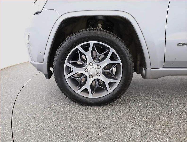 Jeep Grand Cherokee (2020) Overland 3.0 CRD - fotka 21 z 21