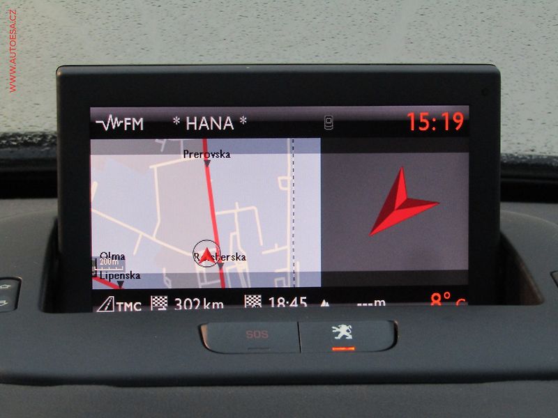 Peugeot 5008 (2011) 1.6HDi, Navi, kůže - fotka 14 z 18