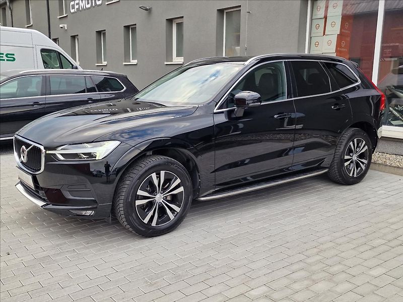 Volvo XC60 B4 145kW AWD Momentum Pro,ČR - fotka 6 z 50