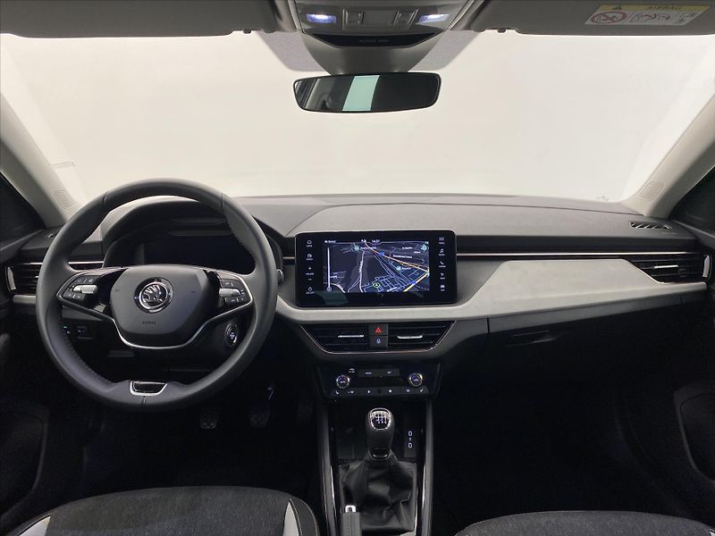 Škoda Scala 1,0 TSI 85kW Top Selection - fotka 9 z 30