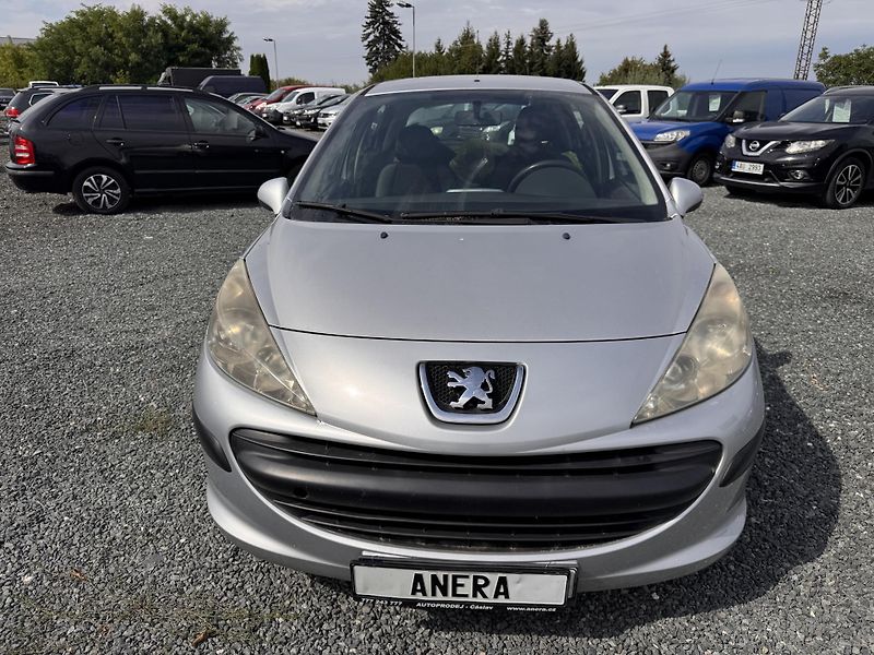 Peugeot 207 1.4 HDi, 50 kW,STK 07/28 - fotka 2 z 16