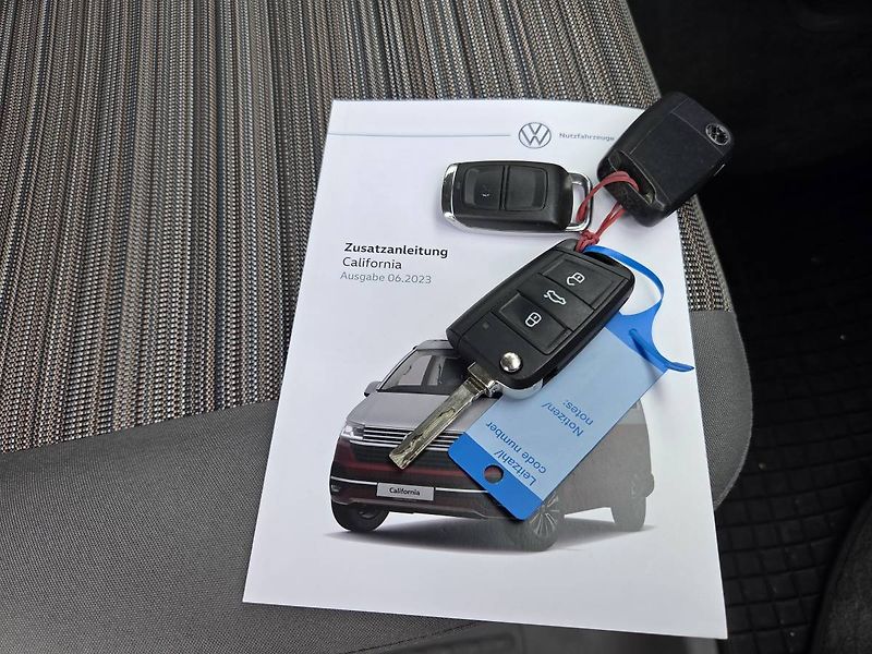 Volkswagen California 2.0 TDI DSG 4M Beach 7míst - fotka 75 z 75