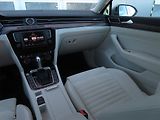 Volkswagen Passat (2016) 2.0 TDI, Automat, Serv.kniha - náhled 8