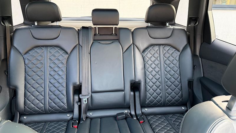 Audi SQ7 4.0 Q7 /320kW - fotka 8 z 20