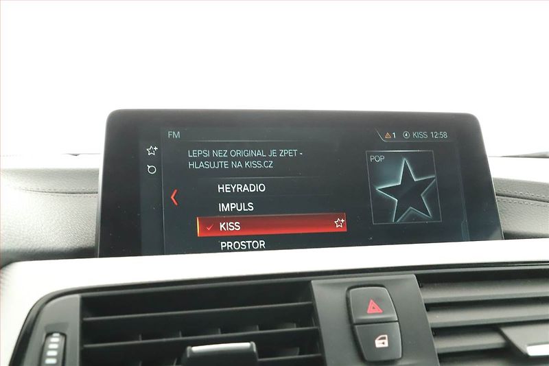 BMW Řada 4 (2018) M Paket 420d, 4X4, Automat - fotka 9 z 19