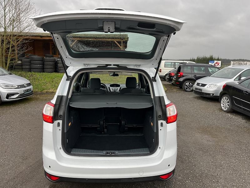 Ford Grand C-MAX 1.6 TDCI GRAND - fotka 8 z 19