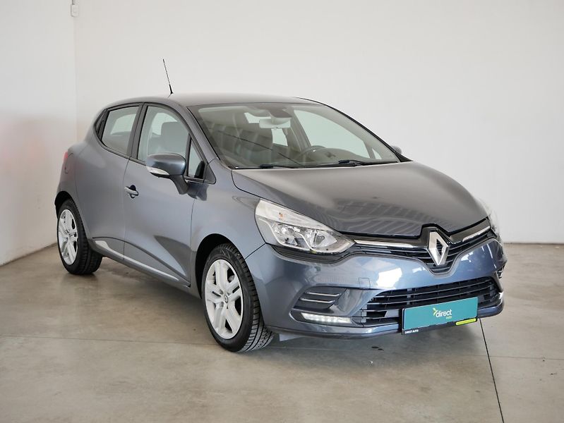 Renault Clio - fotka 8 z 24