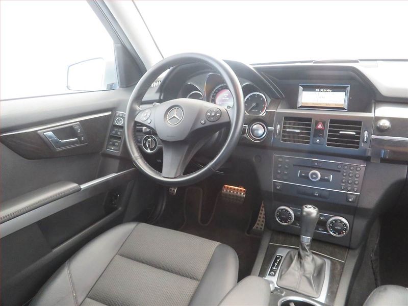 Mercedes-Benz GLK (2011) 220 CDI, 4X4, Automat, Xenony - fotka 7 z 16