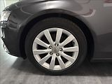 Audi A4 2,0   TDI B8 1.MAJITEL BI-XEN - náhled 32