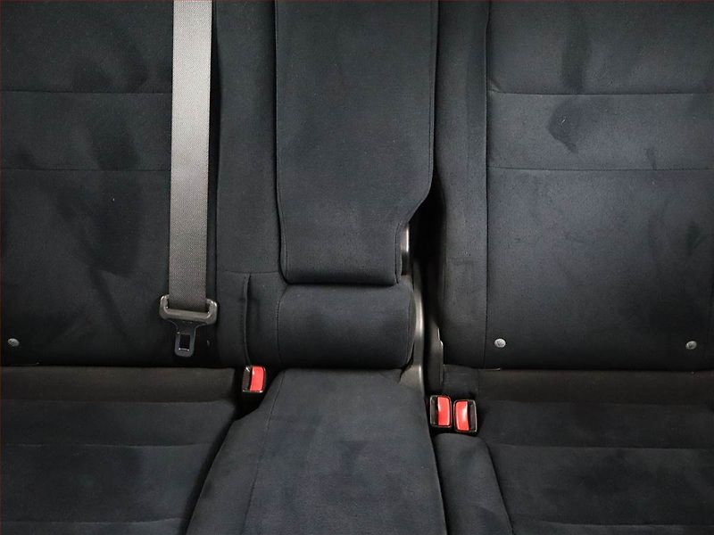 Honda Civic (2008) 1.8, po STK, dobrý stav - fotka 8 z 14