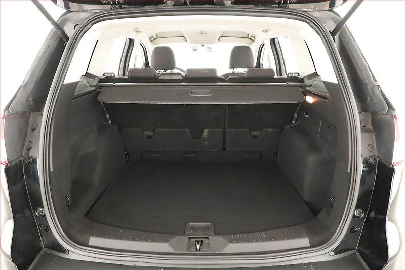 Ford Kuga (2014) Titanium 2.0 TDCi, 4X4, ČR - fotka 13 z 14