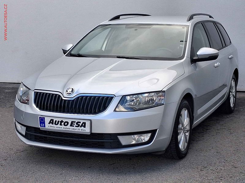 Škoda Octavia (2016) 1.6TDi, ČR, AC, výhřev sed - fotka 3 z 14