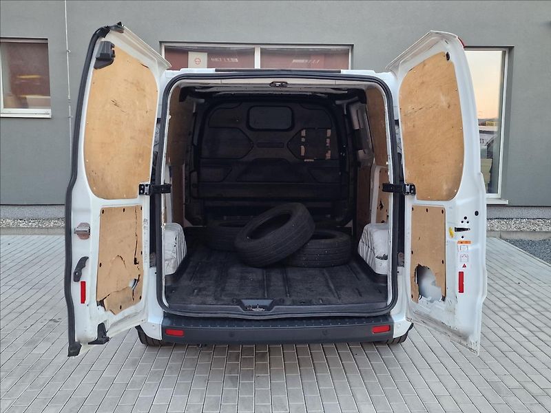 Ford Transit Custom 2.0TDCi Trend L1,ČR,1.Majitel - fotka 36 z 45